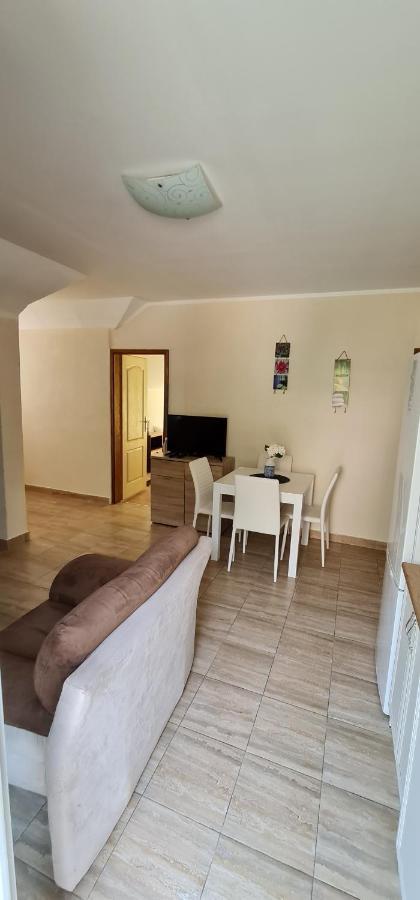 Apartman Nina2 Risan Exterior photo