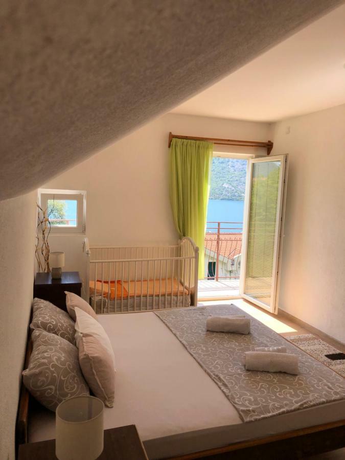 Apartman Nina2 Risan Exterior photo